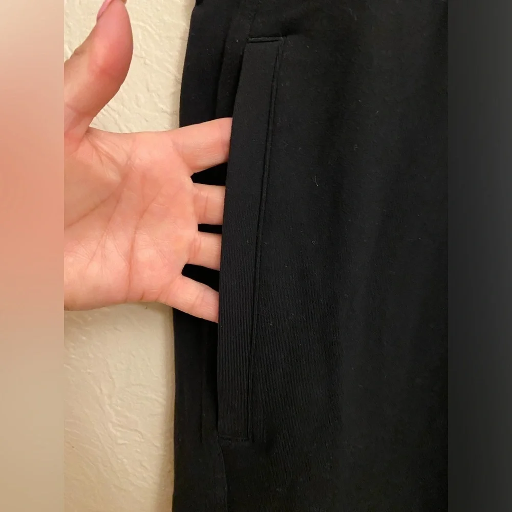 Lululemon joggers
